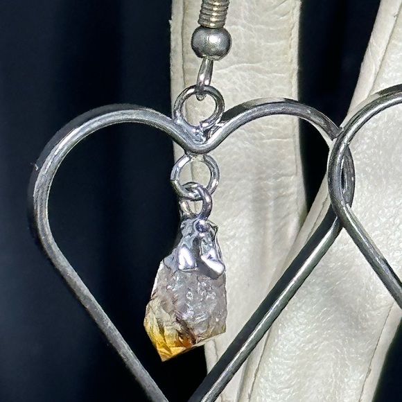 Heart Shaped Citrine Point Earrings - Picture 14 of 16